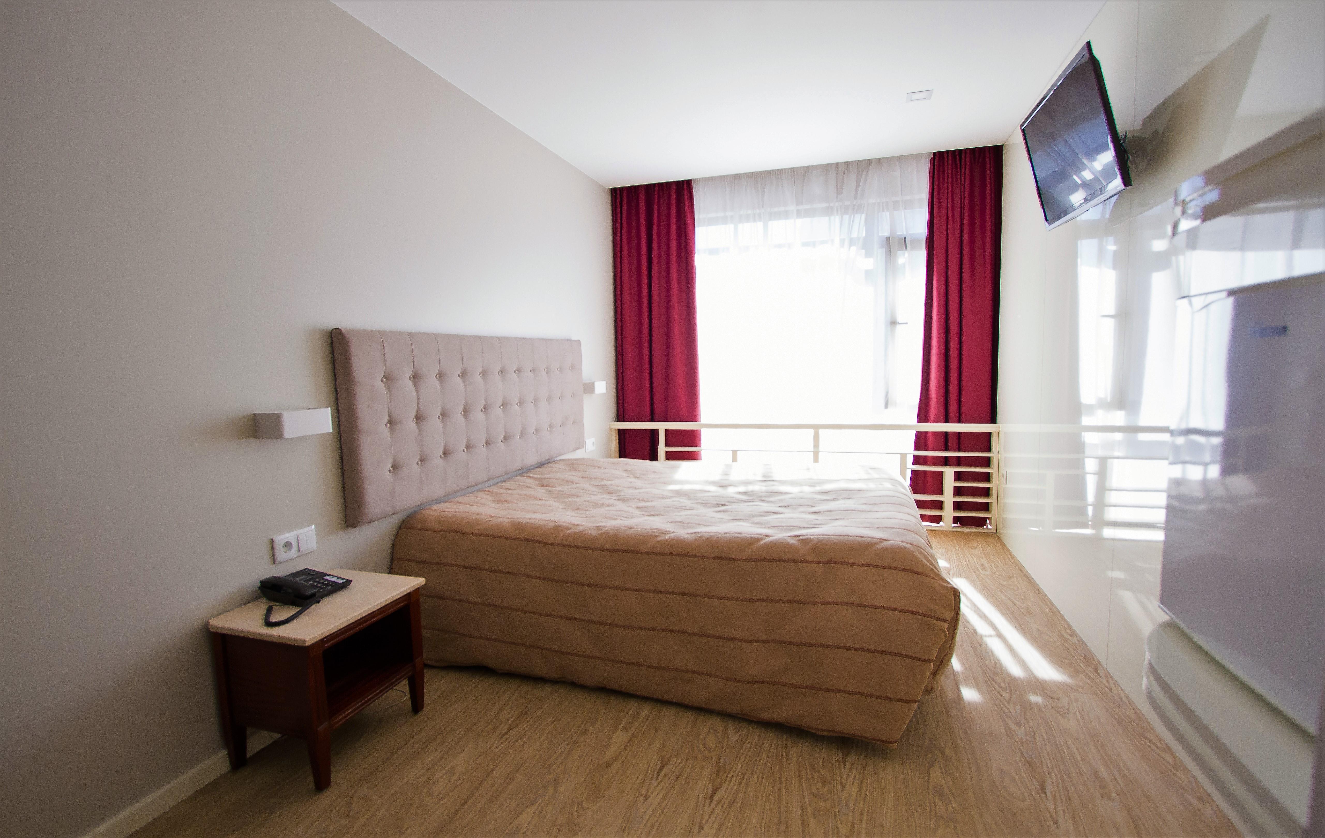 Hotel Avenida Повуа-ди-Варзин Экстерьер фото
