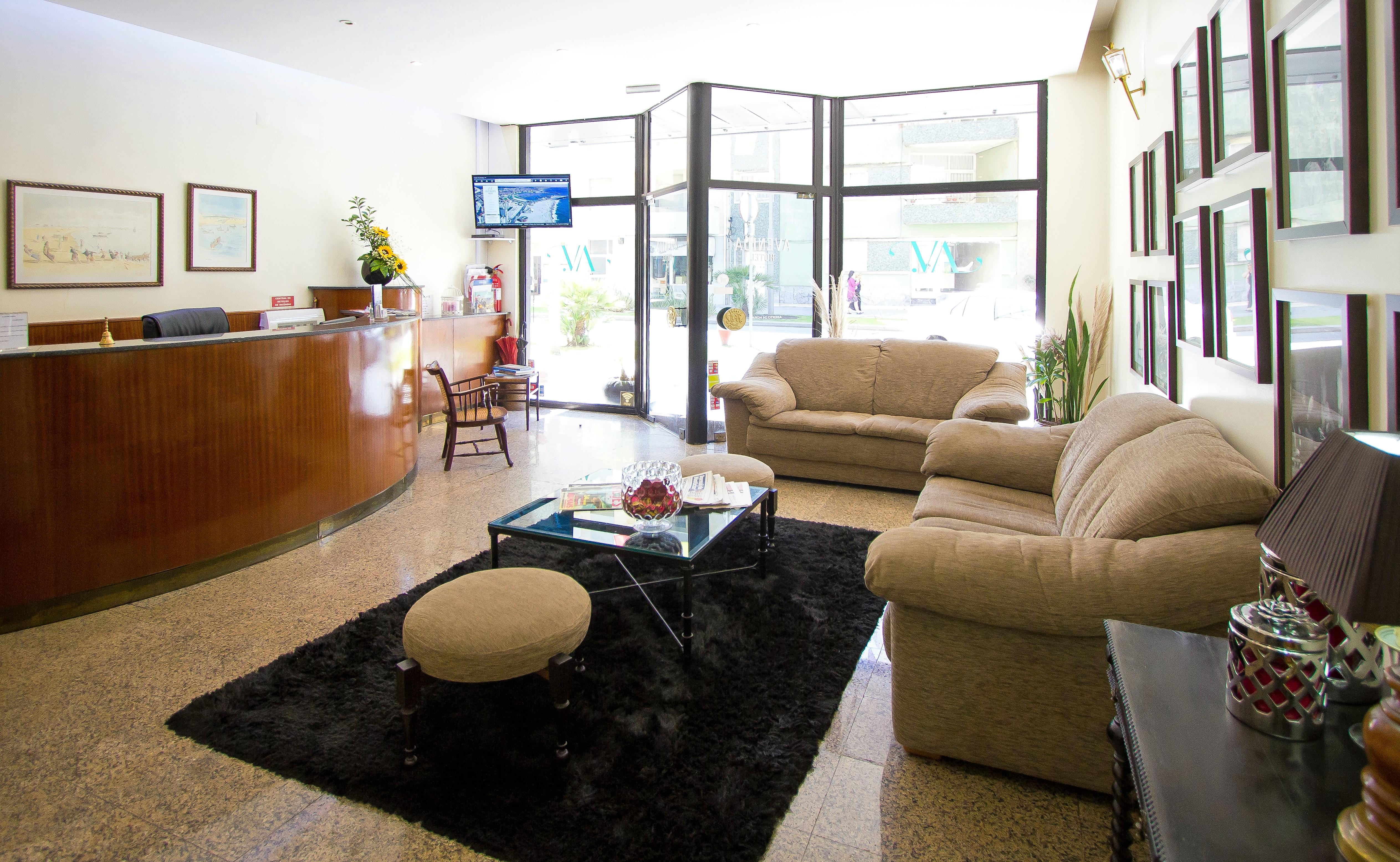 Hotel Avenida Повуа-ди-Варзин Экстерьер фото