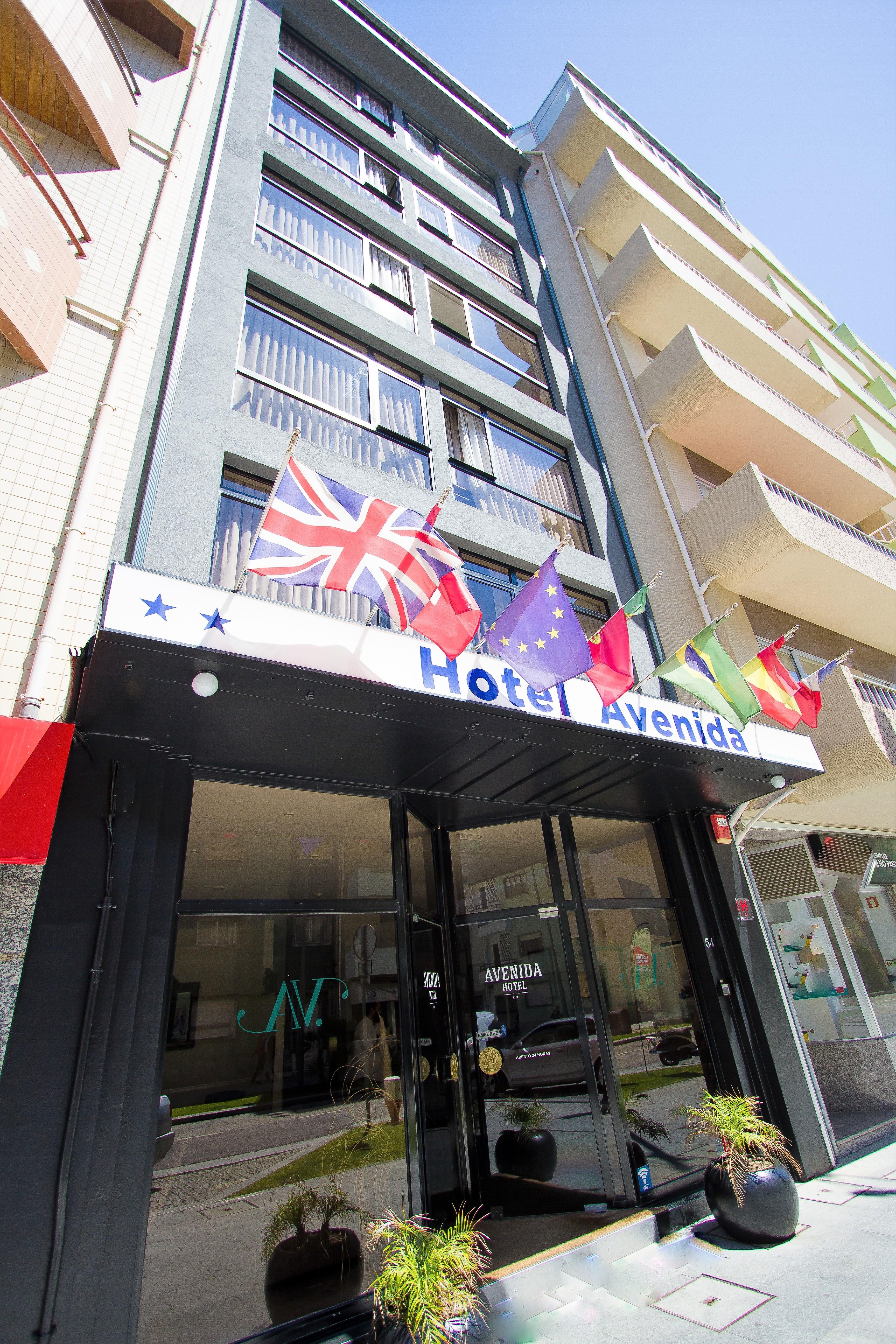 Hotel Avenida Повуа-ди-Варзин Экстерьер фото
